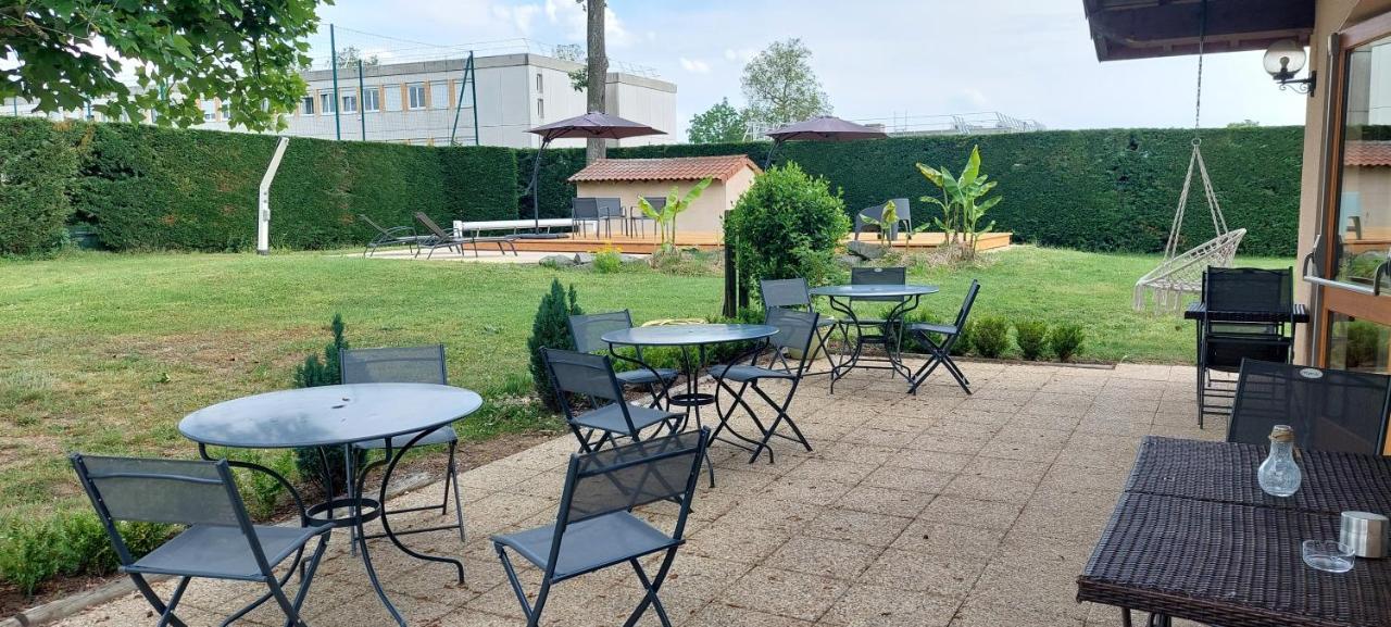 Etesia Hotel Feurs Kültér fotó